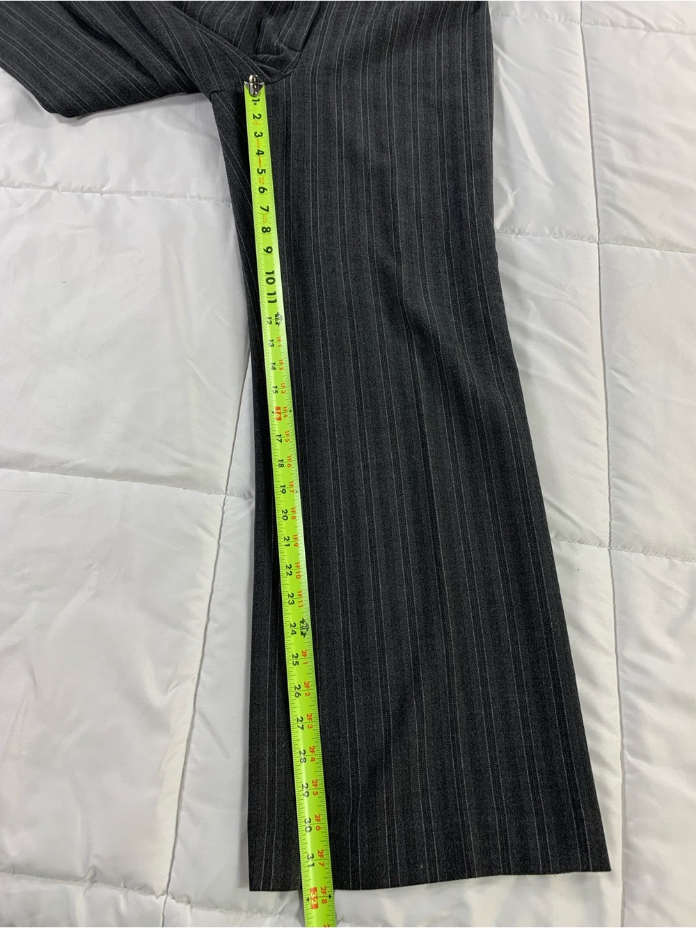 Pre loved DENVER HAYES pants womens size 8x32 - Picture 2 of 6